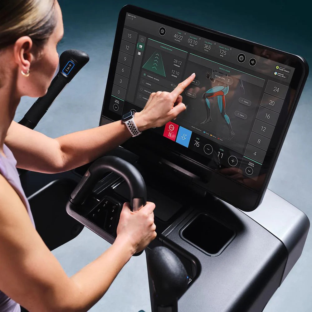 Life Fitness Symbio Incline Elliptical™ Home Edition