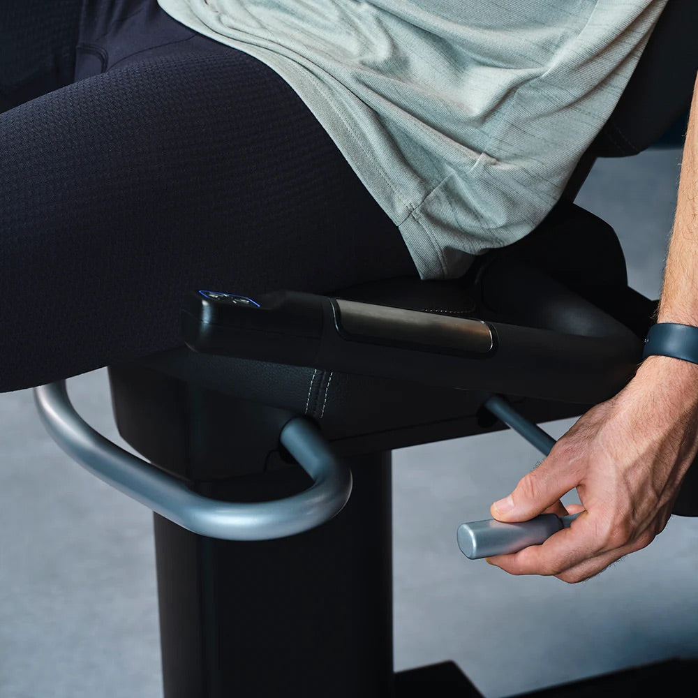 Life Fitness Symbio Recumbent Cycle™ Home Edition