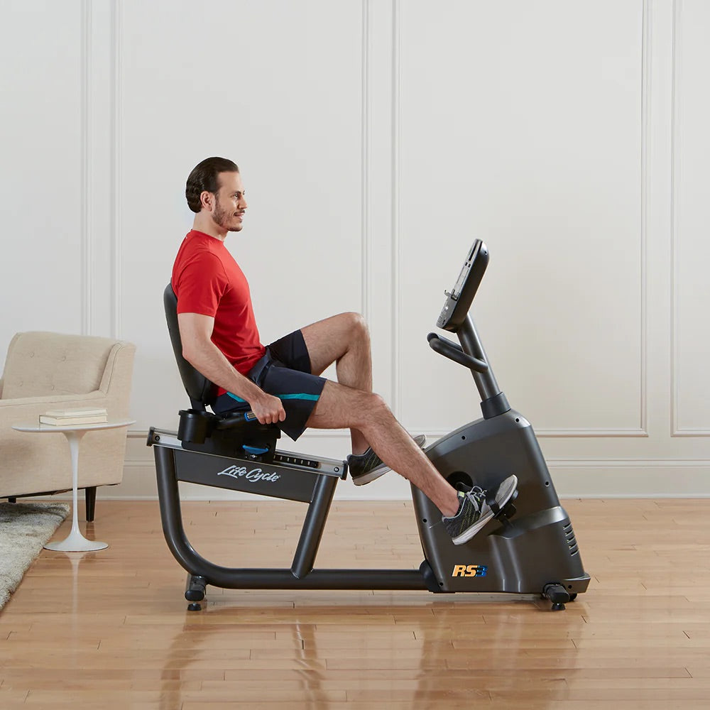 Life Fitness RS3 Lifecycle Recumbent Exercise Bike